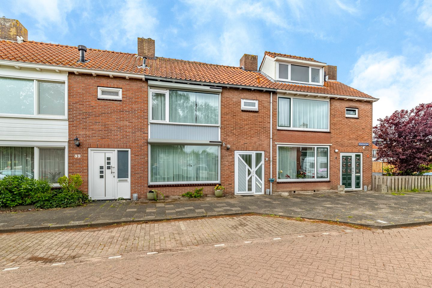 Foto 1 van Beemsterstraat 34