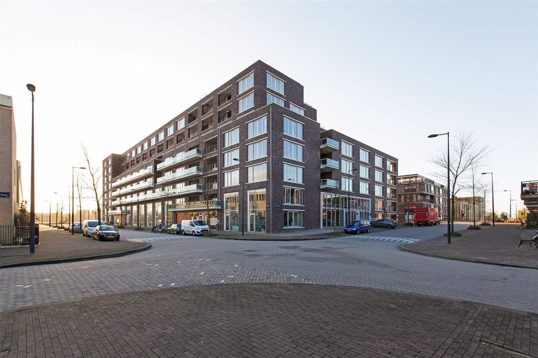 Photo 8 of Emmy Andriessestraat 502