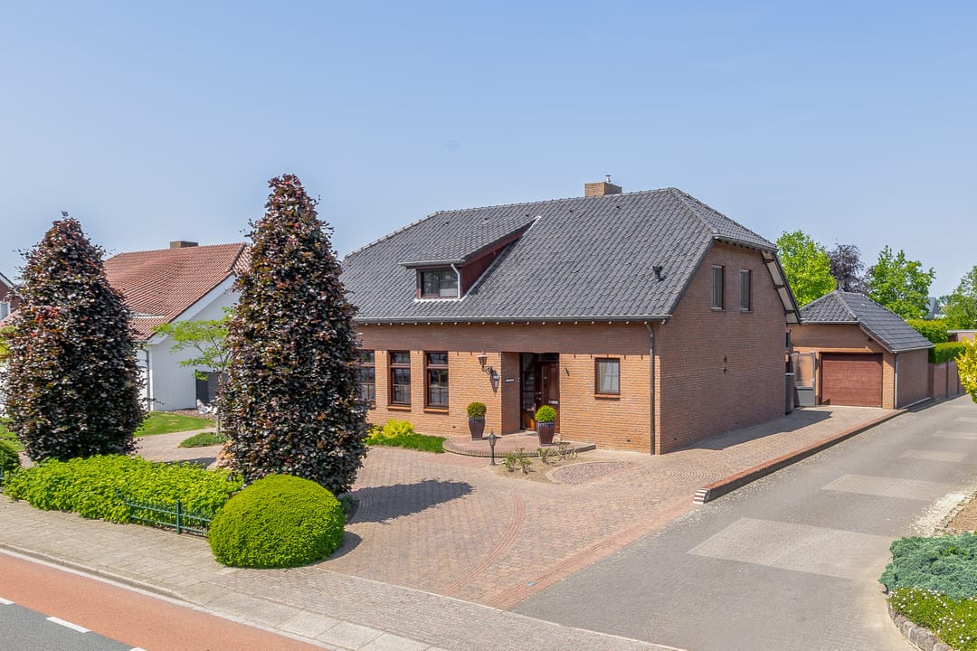 Photo 1 of Schoolstraat 153