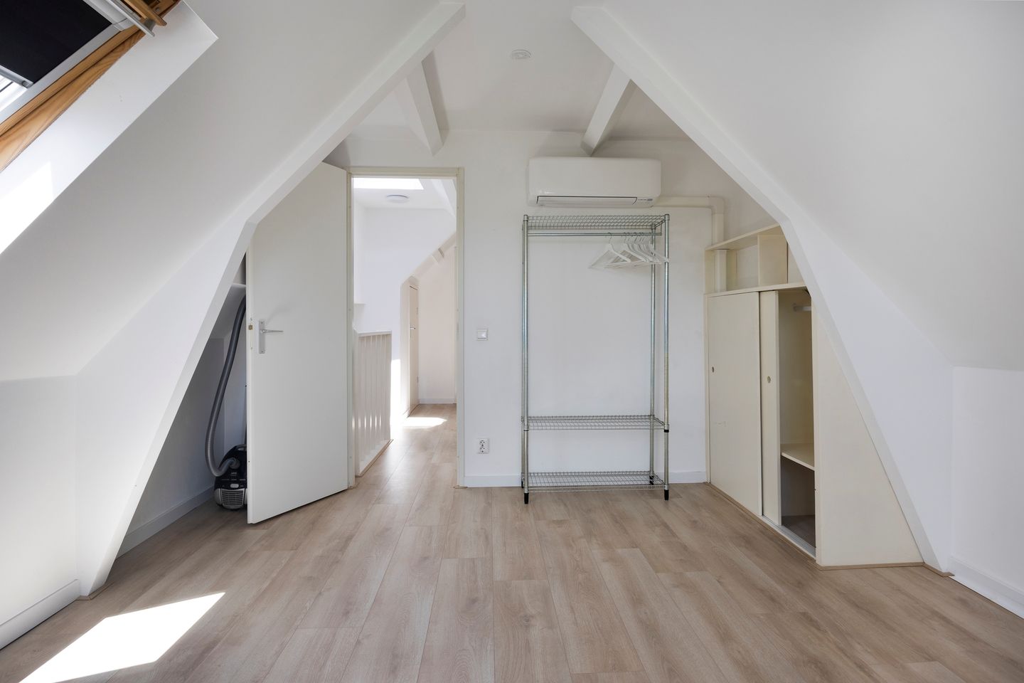 Foto 20 van Nieuwe Binnenweg 241-B02