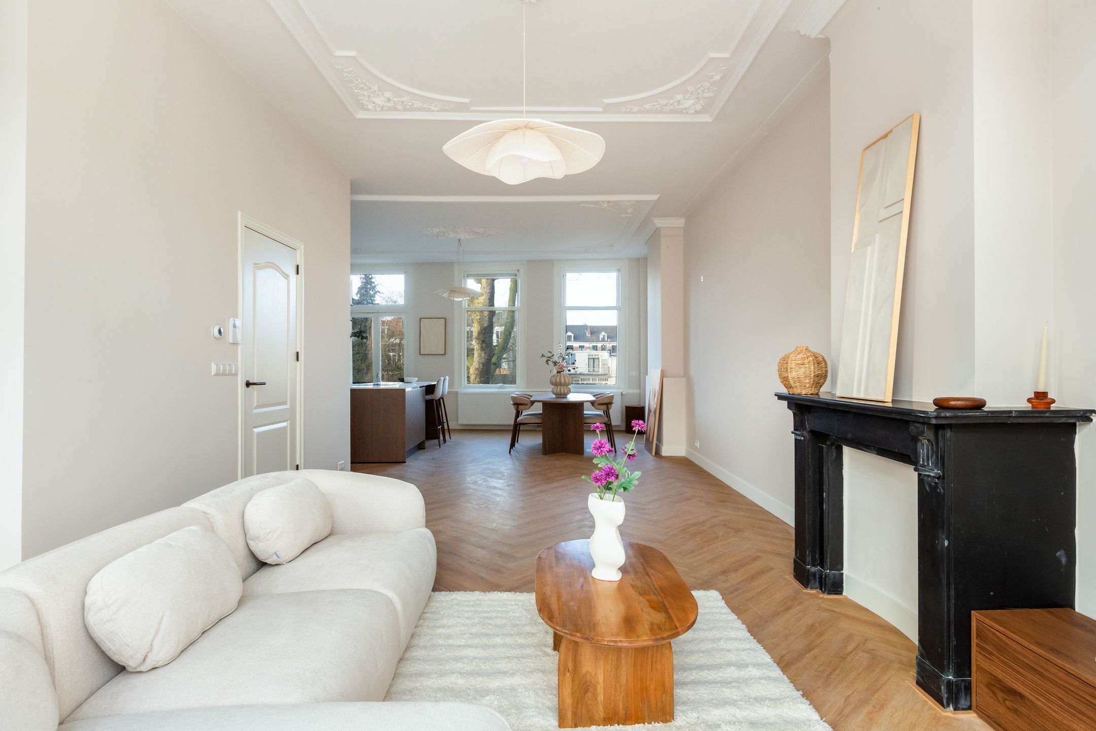 Luxury Renovated Apartment in Utrecht's Desirable Zeeheldenbuurt — 9