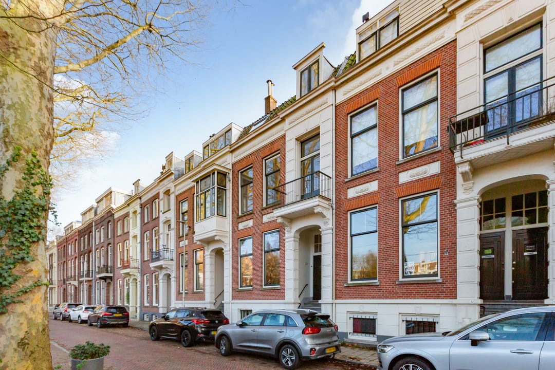 Luxury Renovated Apartment in Utrecht's Desirable Zeeheldenbuurt — 47