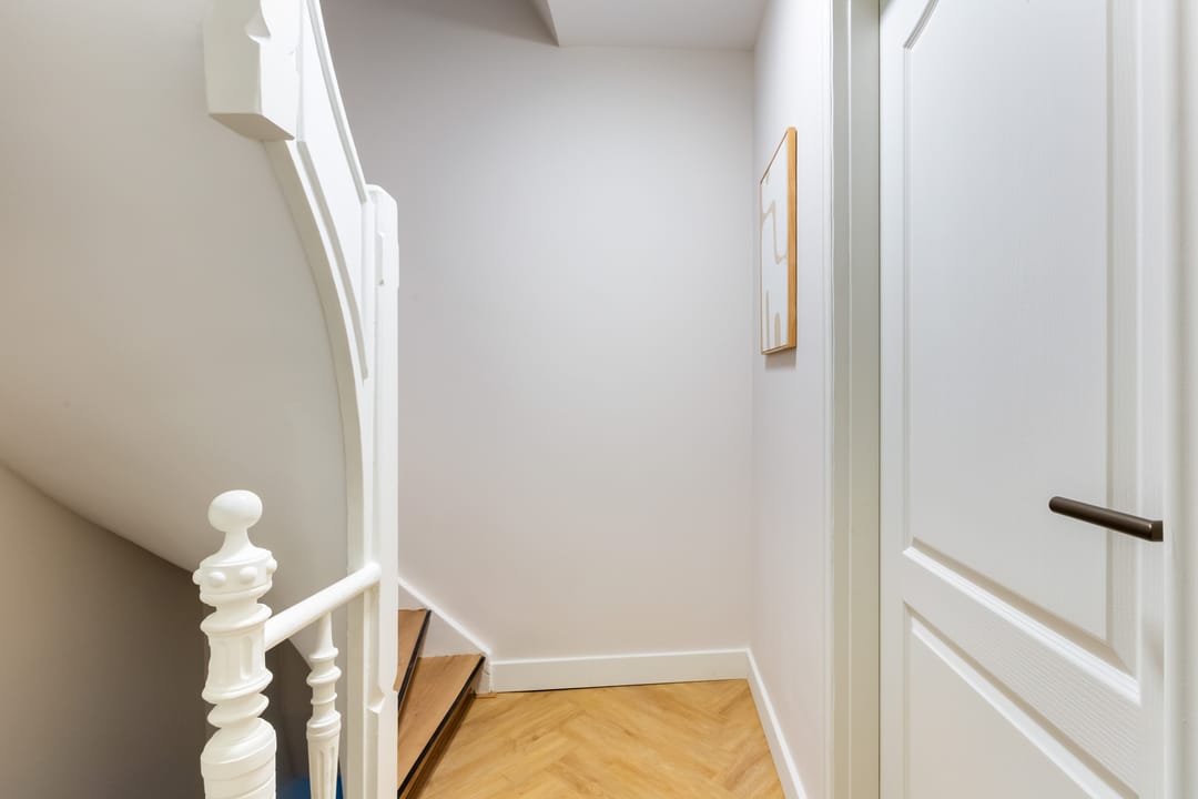 Luxury Renovated Apartment in Utrecht's Desirable Zeeheldenbuurt — 22