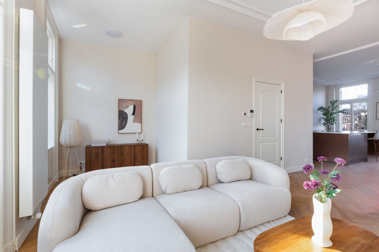 Luxury Renovated Apartment in Utrecht's Desirable Zeeheldenbuurt — 10