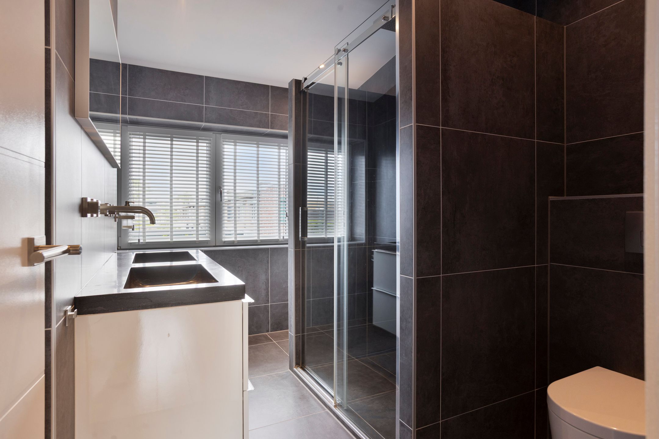 Photo 42 of Bickerstraat 13