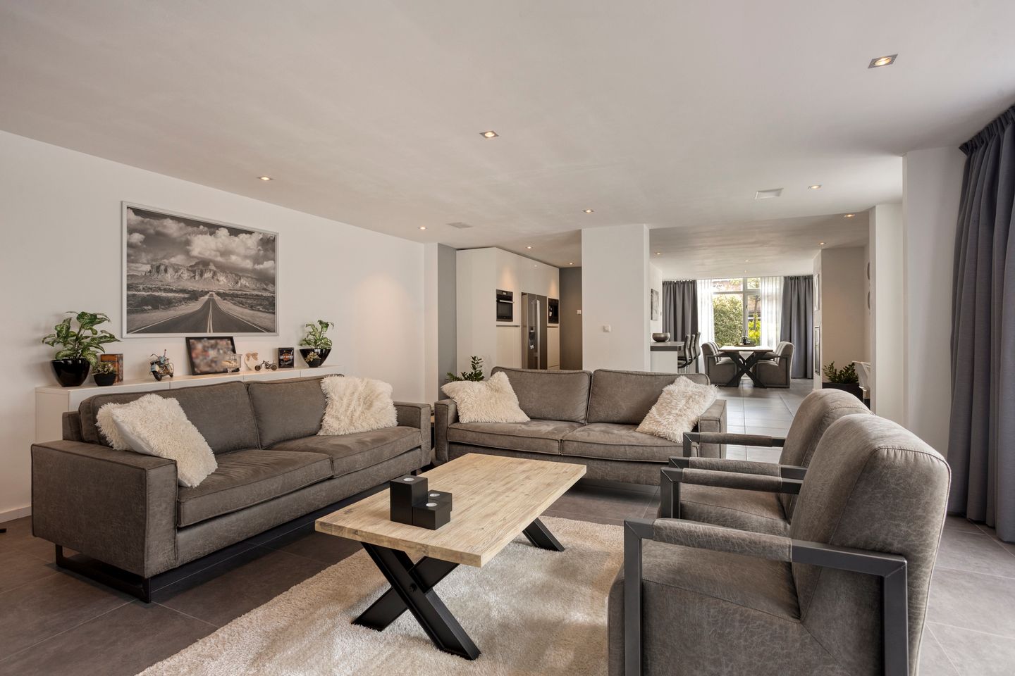 Photo 20 of Bickerstraat 13