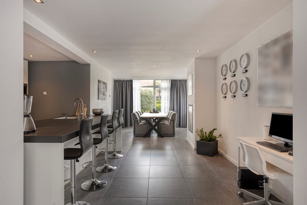 Photo 22 of Bickerstraat 13