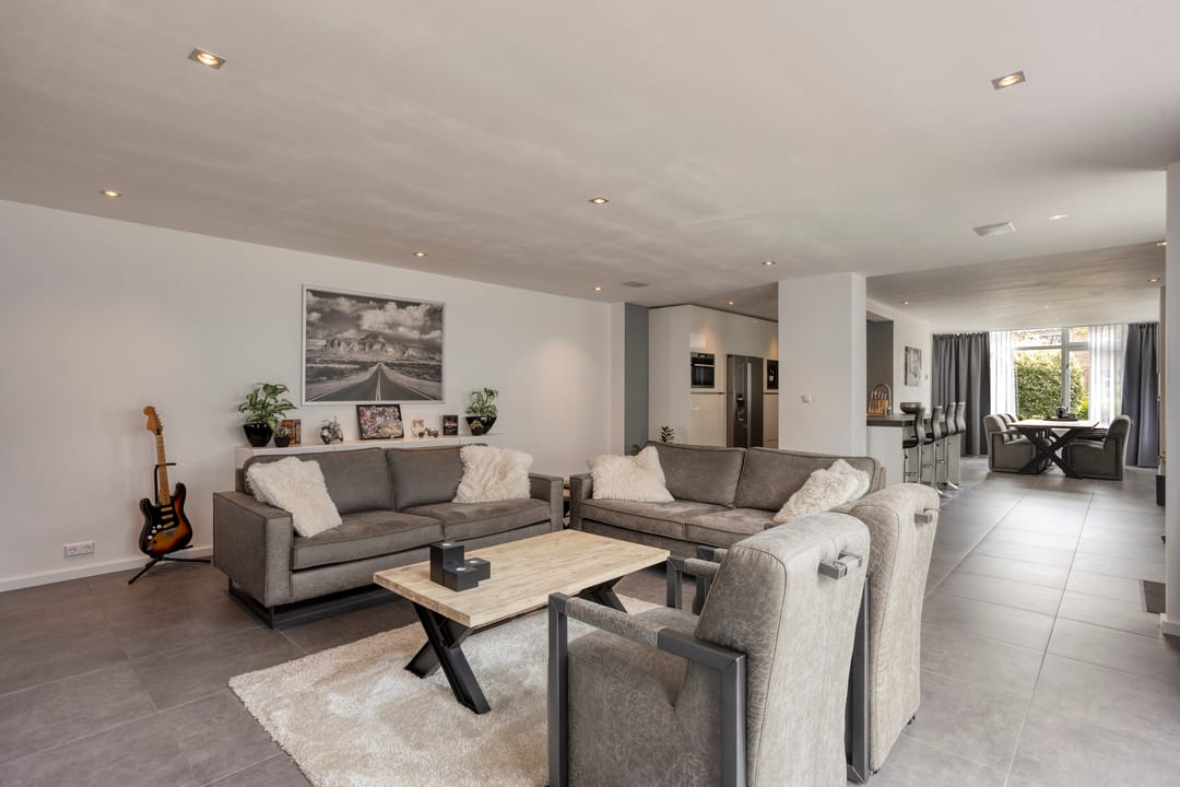 Photo 16 of Bickerstraat 13