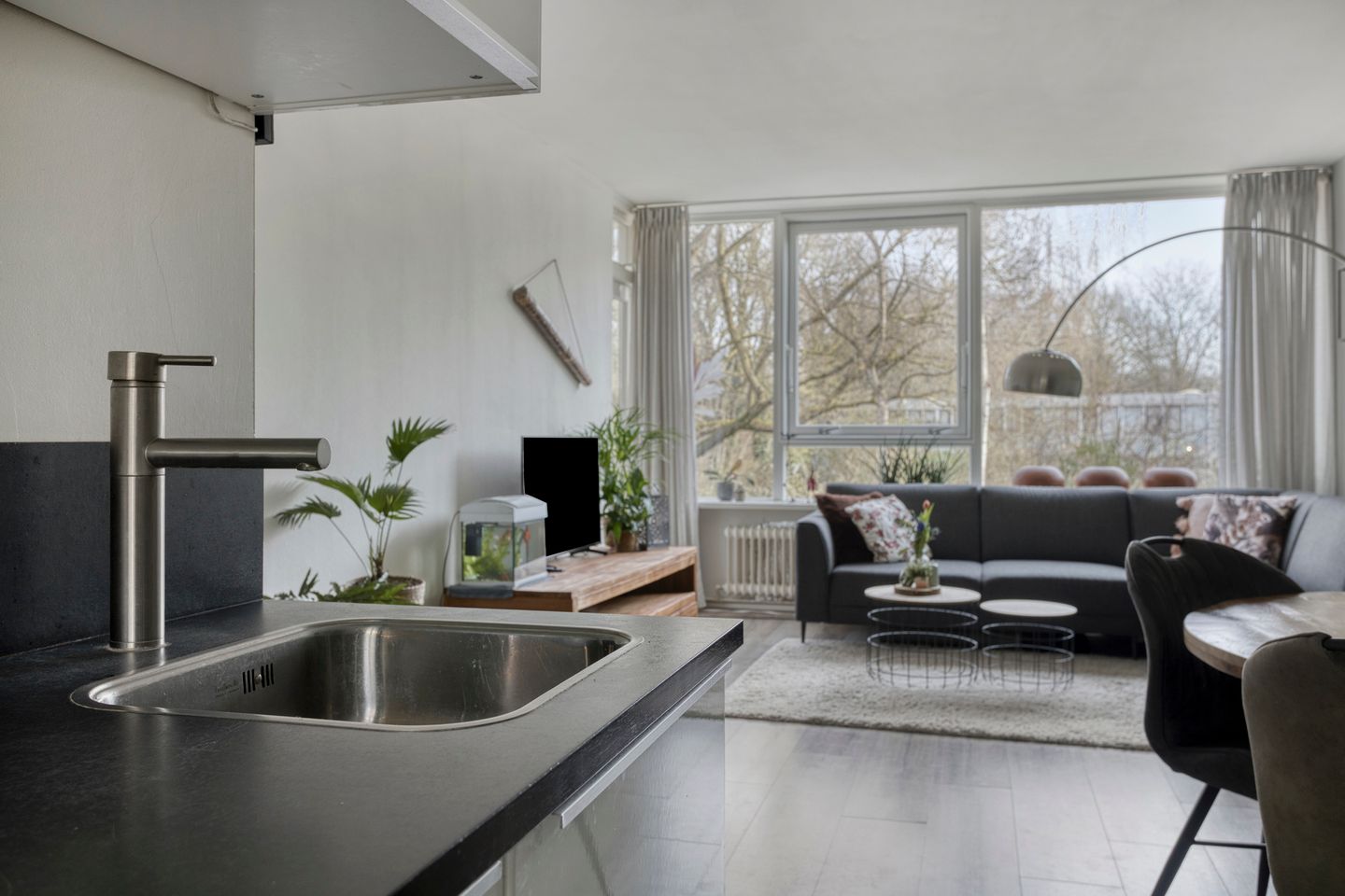 Photo 14 of Ruusbroecstraat 165