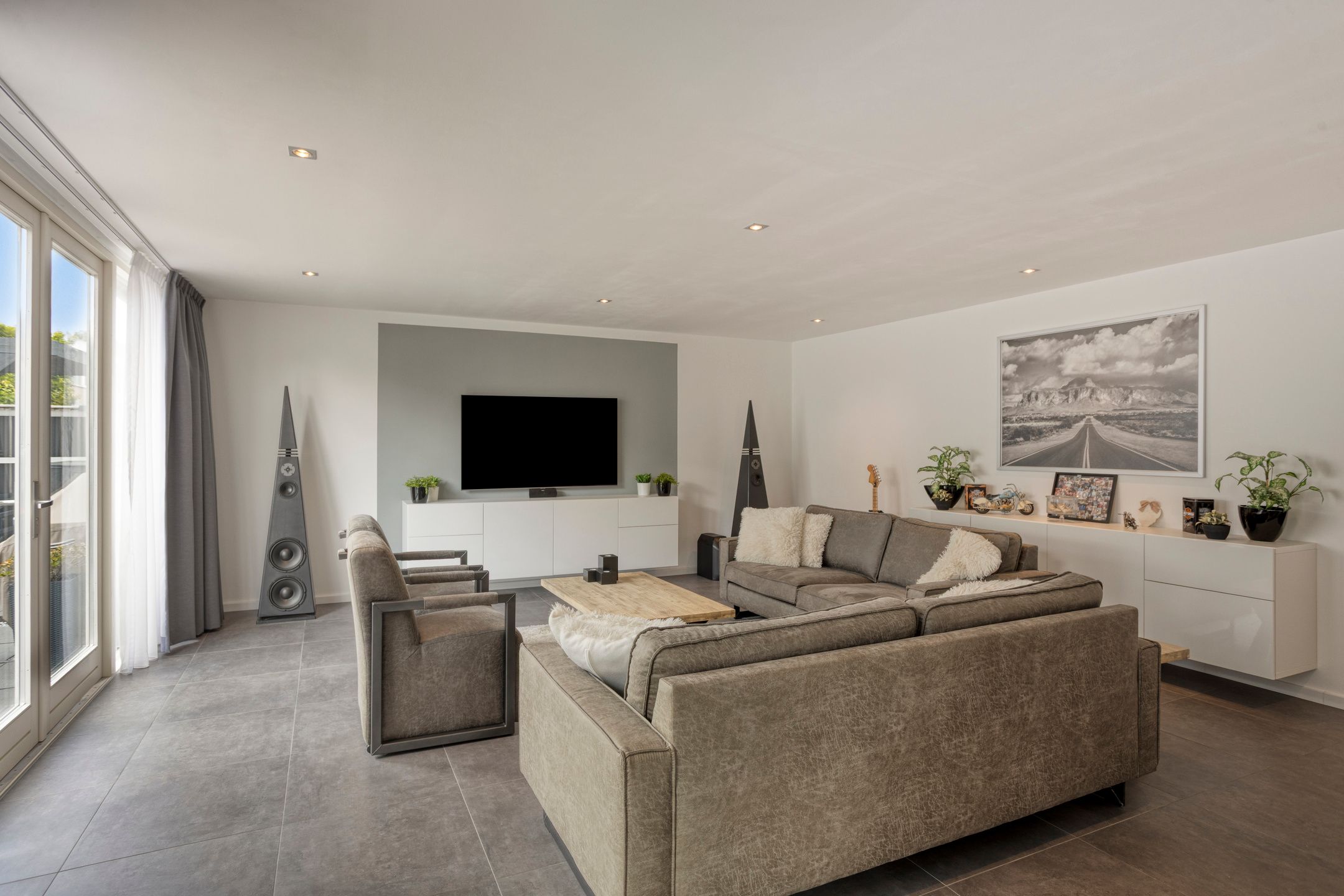 Photo 15 of Bickerstraat 13