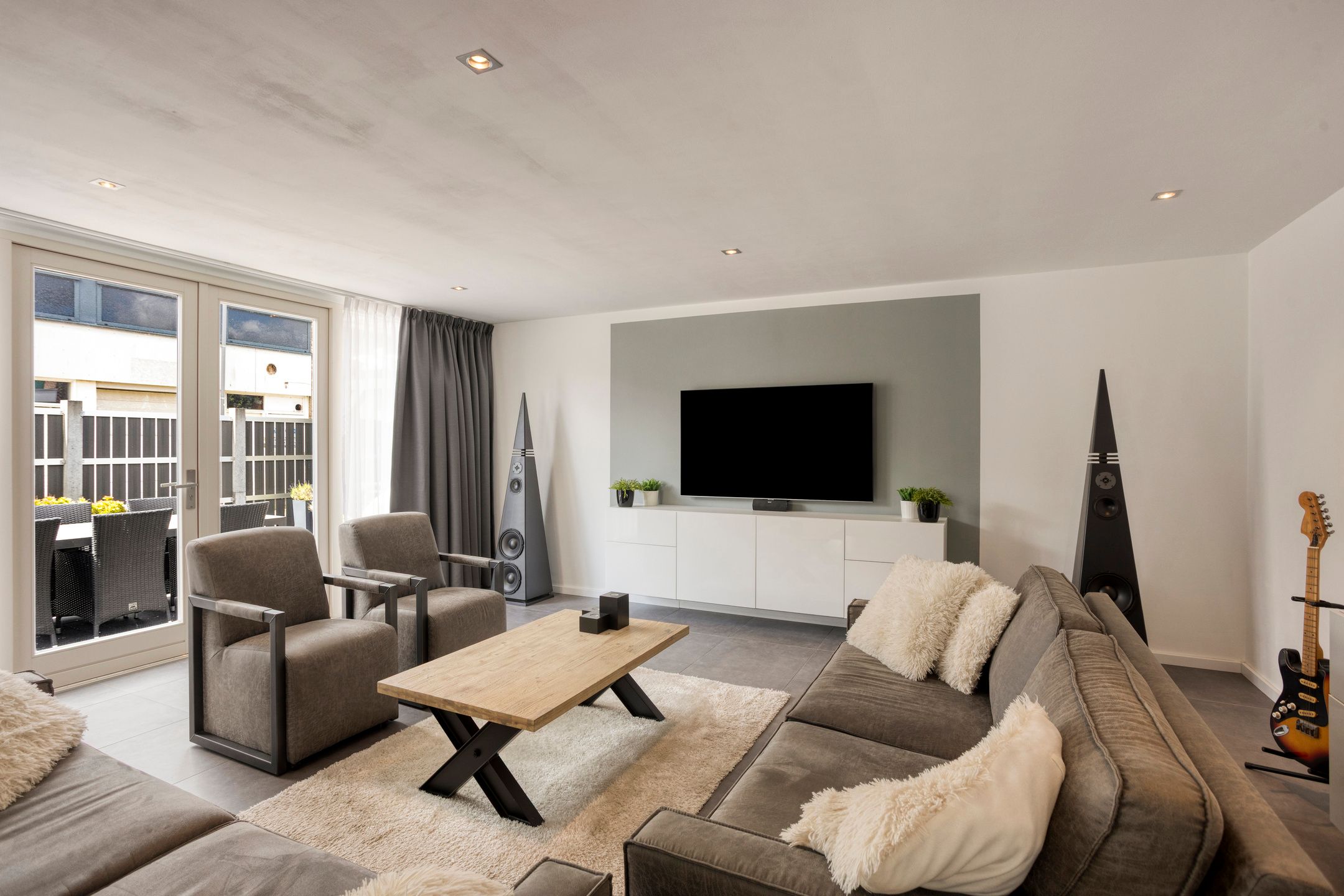 Photo 18 of Bickerstraat 13