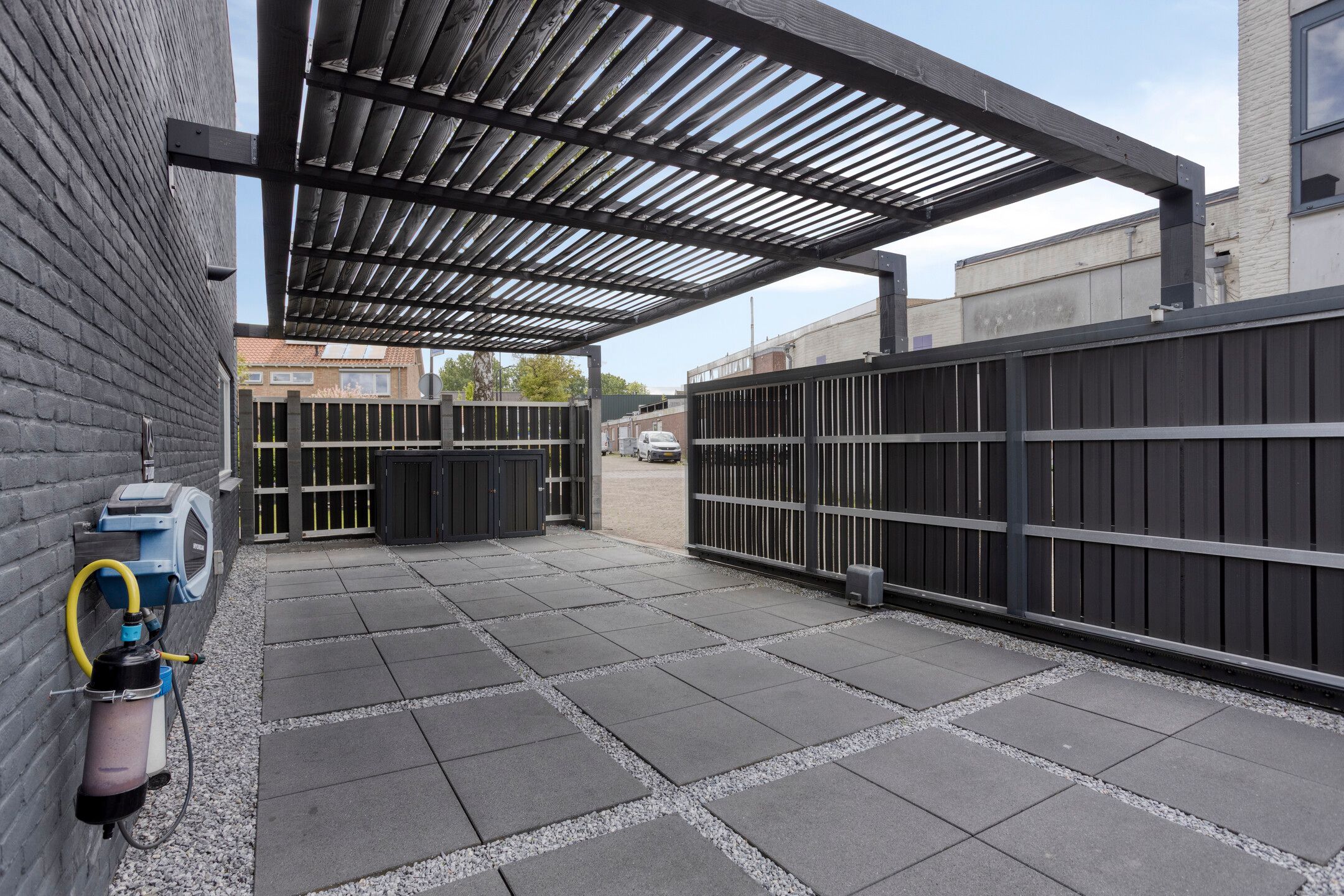 Photo 60 of Bickerstraat 13