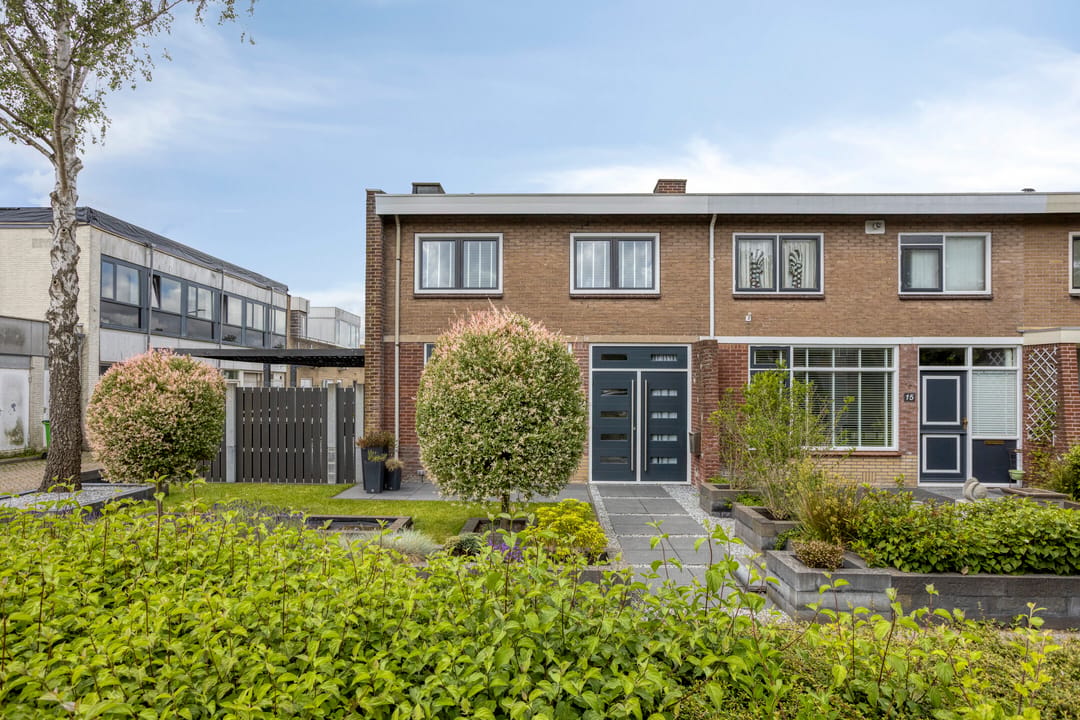 Photo 8 of Bickerstraat 13