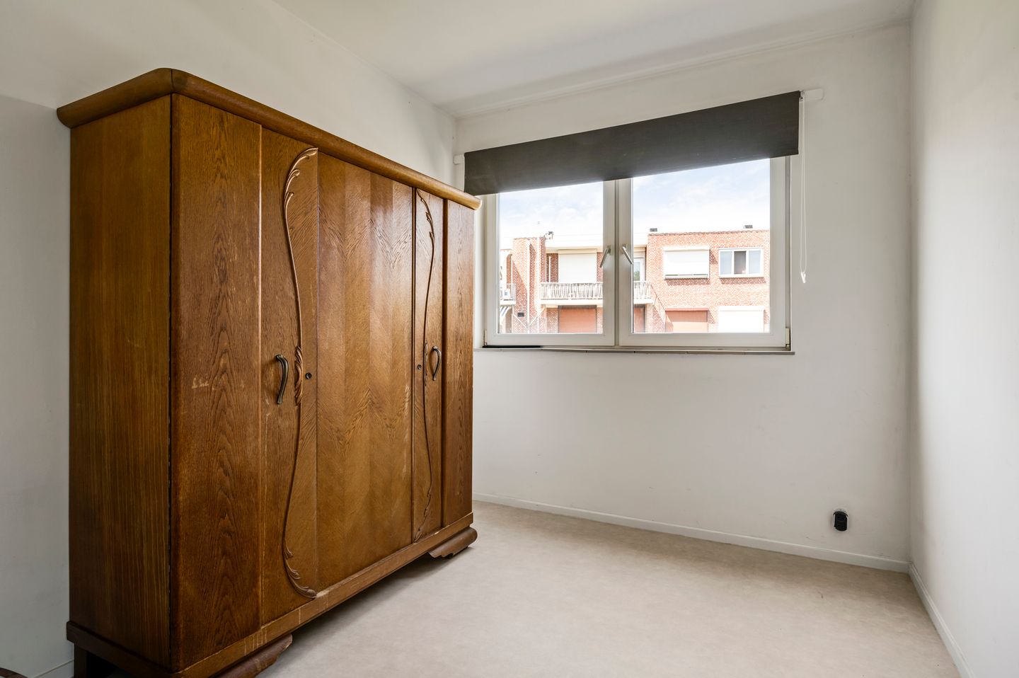 Bright First Floor Apartment with Balcony and Private Storage in Roermond — 20