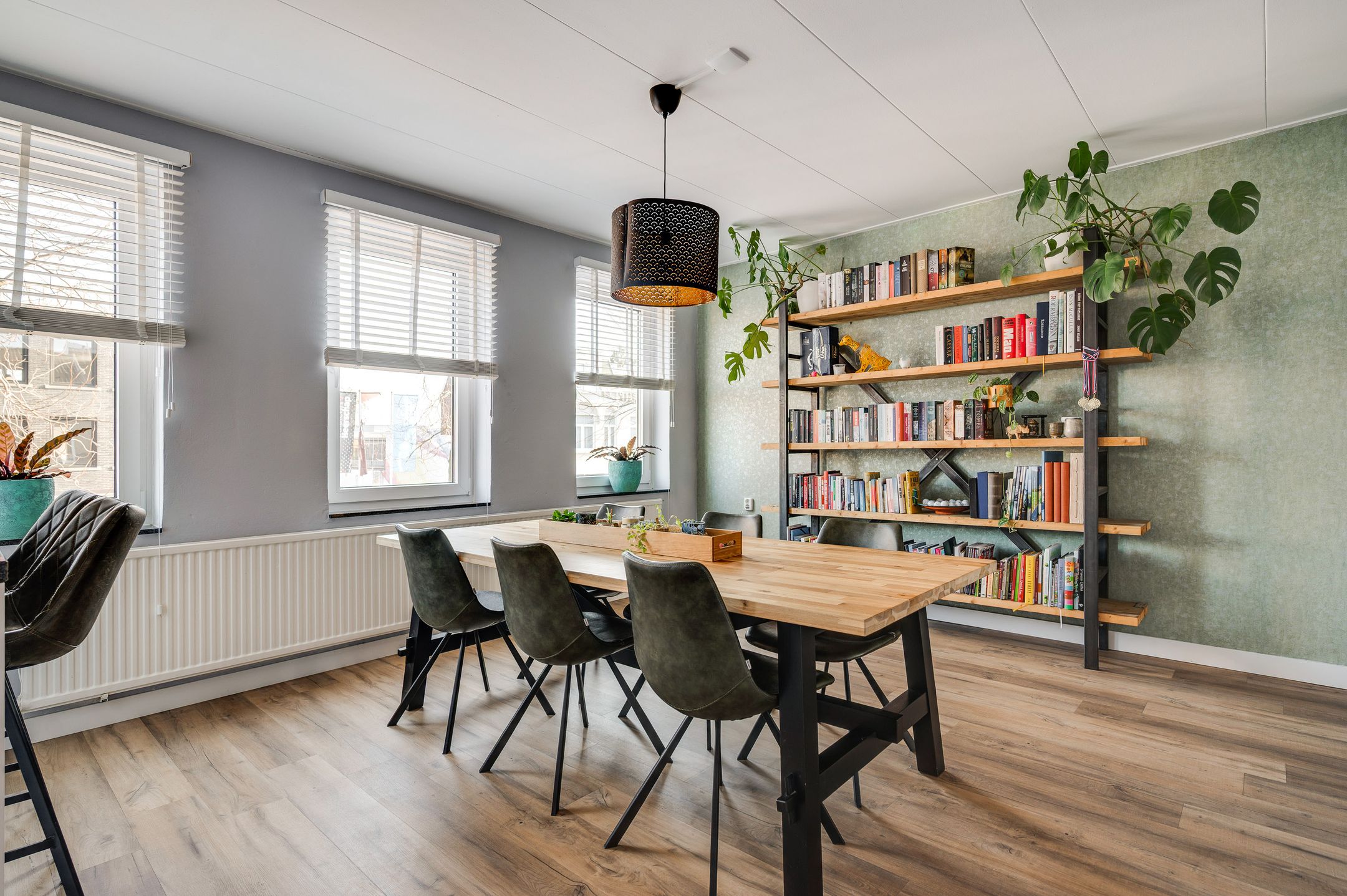Charming 1930s Renovated Maisonette with Rooftop Terrace in Roermond Center — 15