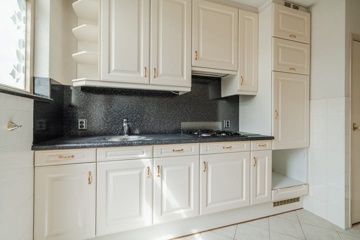 Tussenwoning te koop: Sparrenlaan 29, Nijkerk