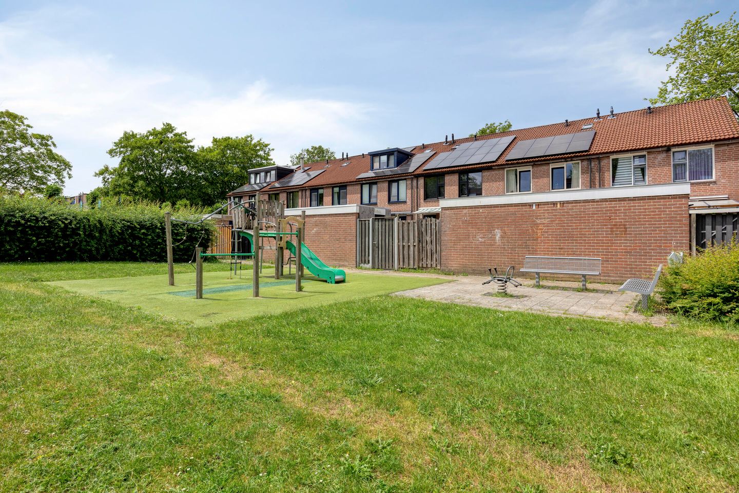 Bright 3‑room maisonette with private balcony and garden storage — 29