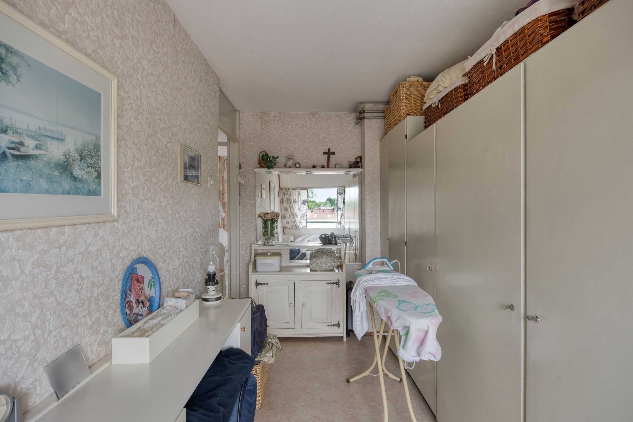 Bright 3‑room maisonette with private balcony and garden storage — 24