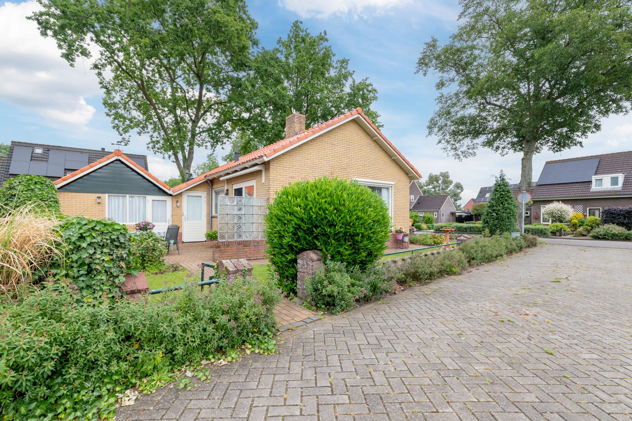 Photo 3 of Wiltenweg 23