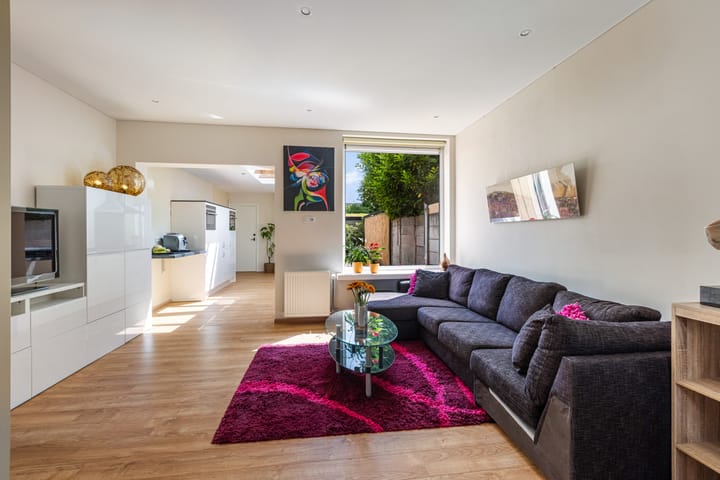Photo 2 of Lindeplein 17