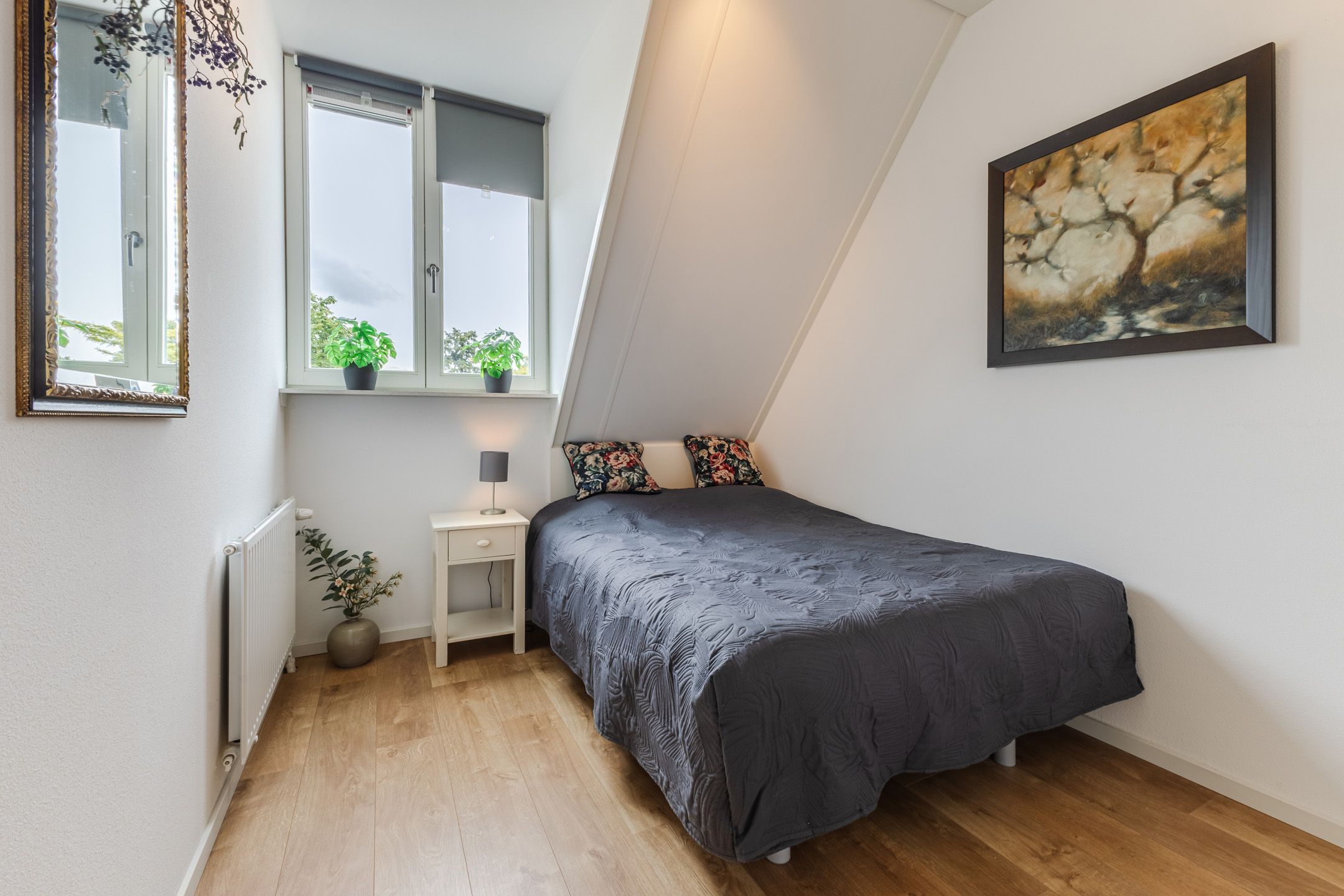 Photo 15 of Cederstraat 8