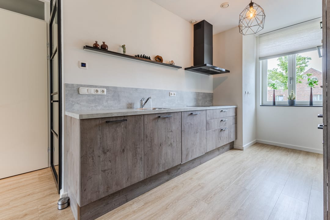 Photo 7 of Cederstraat 8
