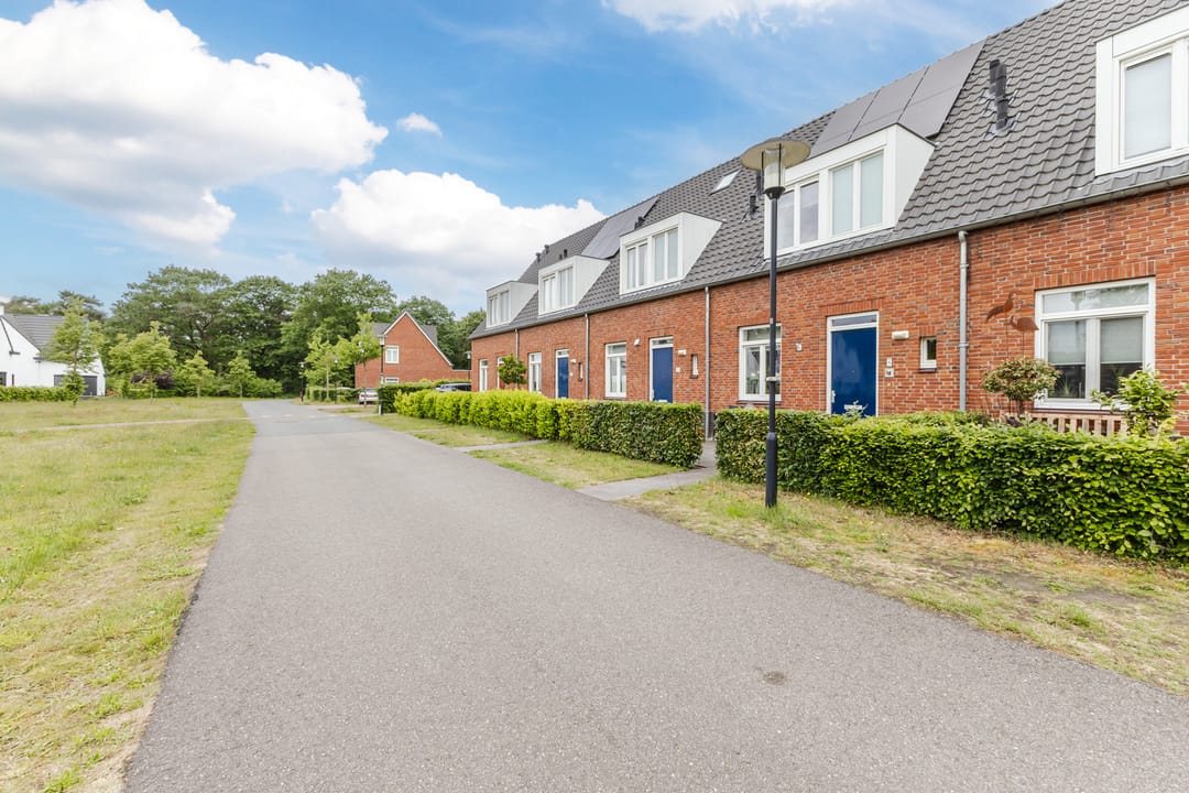 Photo 2 of Cederstraat 8