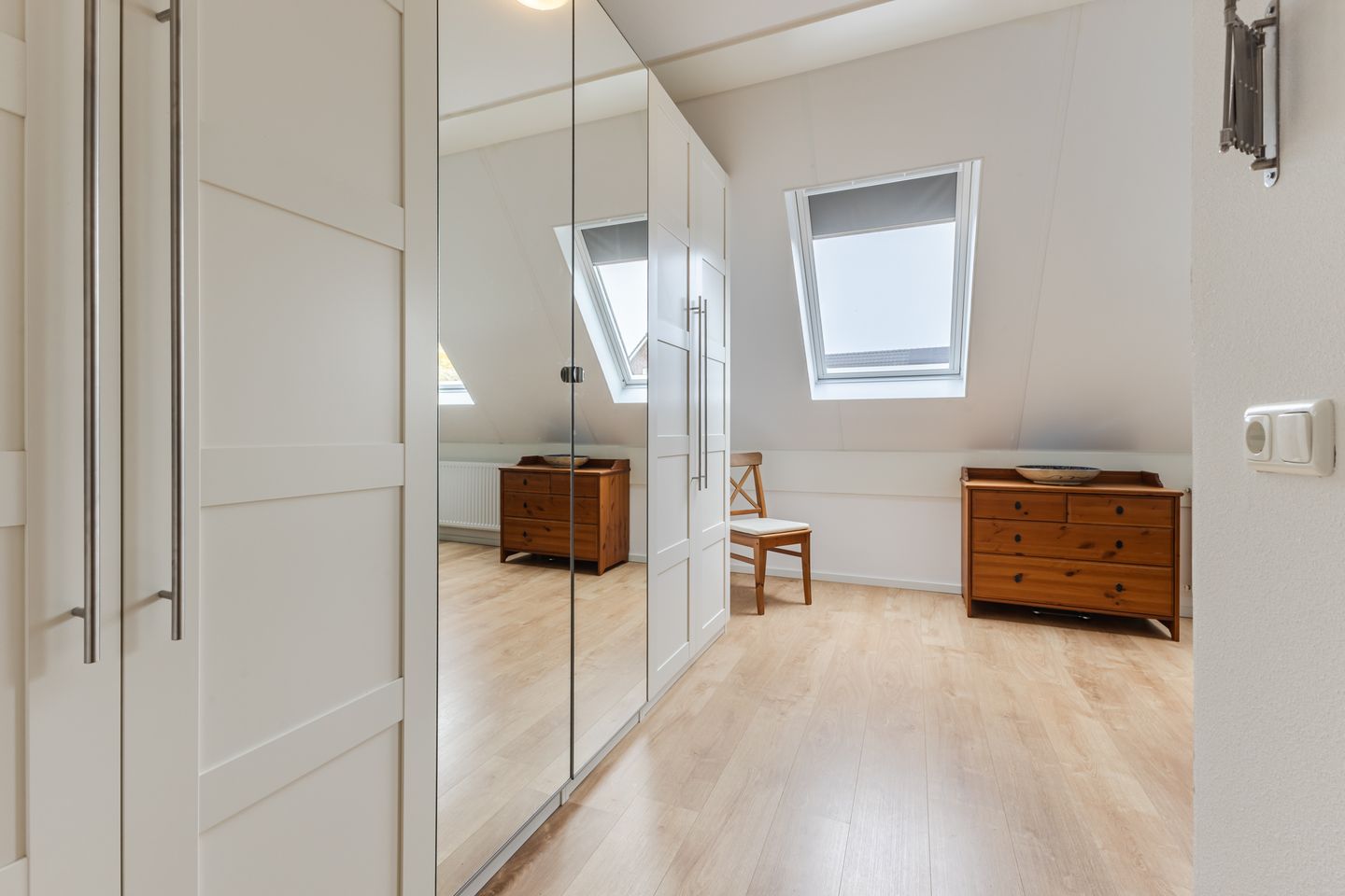 Photo 20 of Cederstraat 8