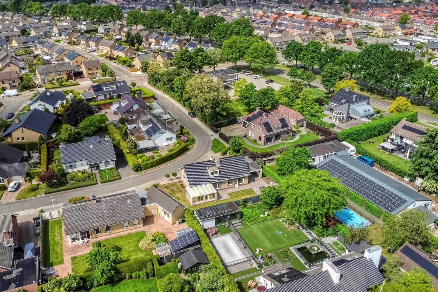 Spacious Family Home in Hagenaarpark Maasbracht — 59