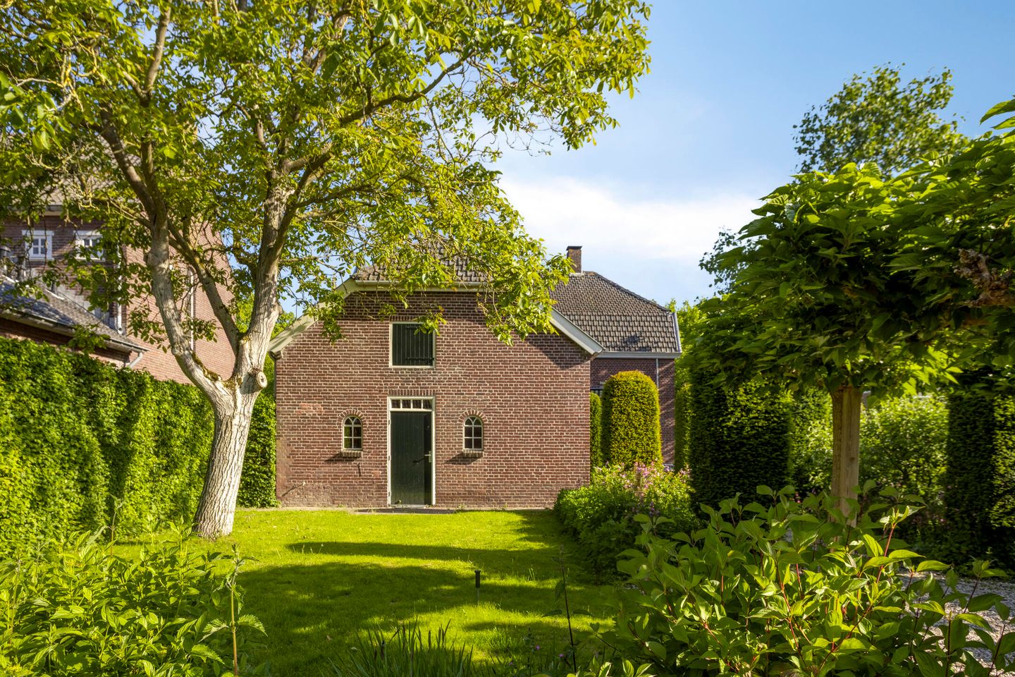 Foto 4 van Dorpstraat 8