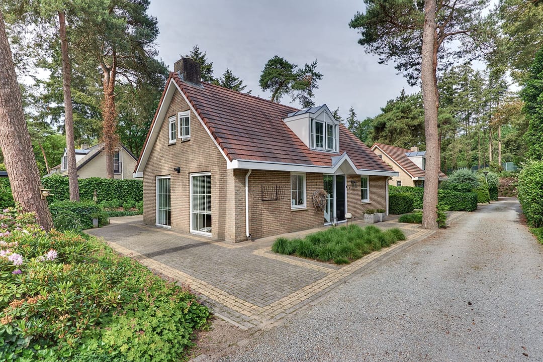 Photo 1 of Korhoenlaan 1-76