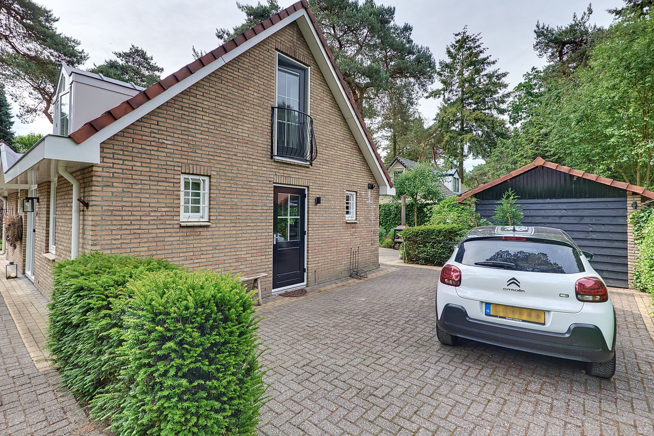 Photo 63 of Korhoenlaan 1-76