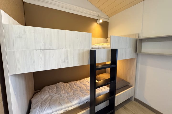 Hoekwoning te koop: Lommerbergen 632, Reuver