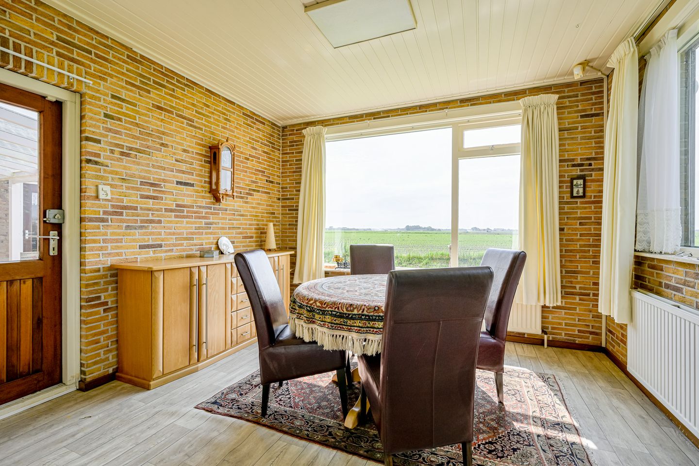 Detached Waterfront Home with Open Views in Picturesque Twisk — 10