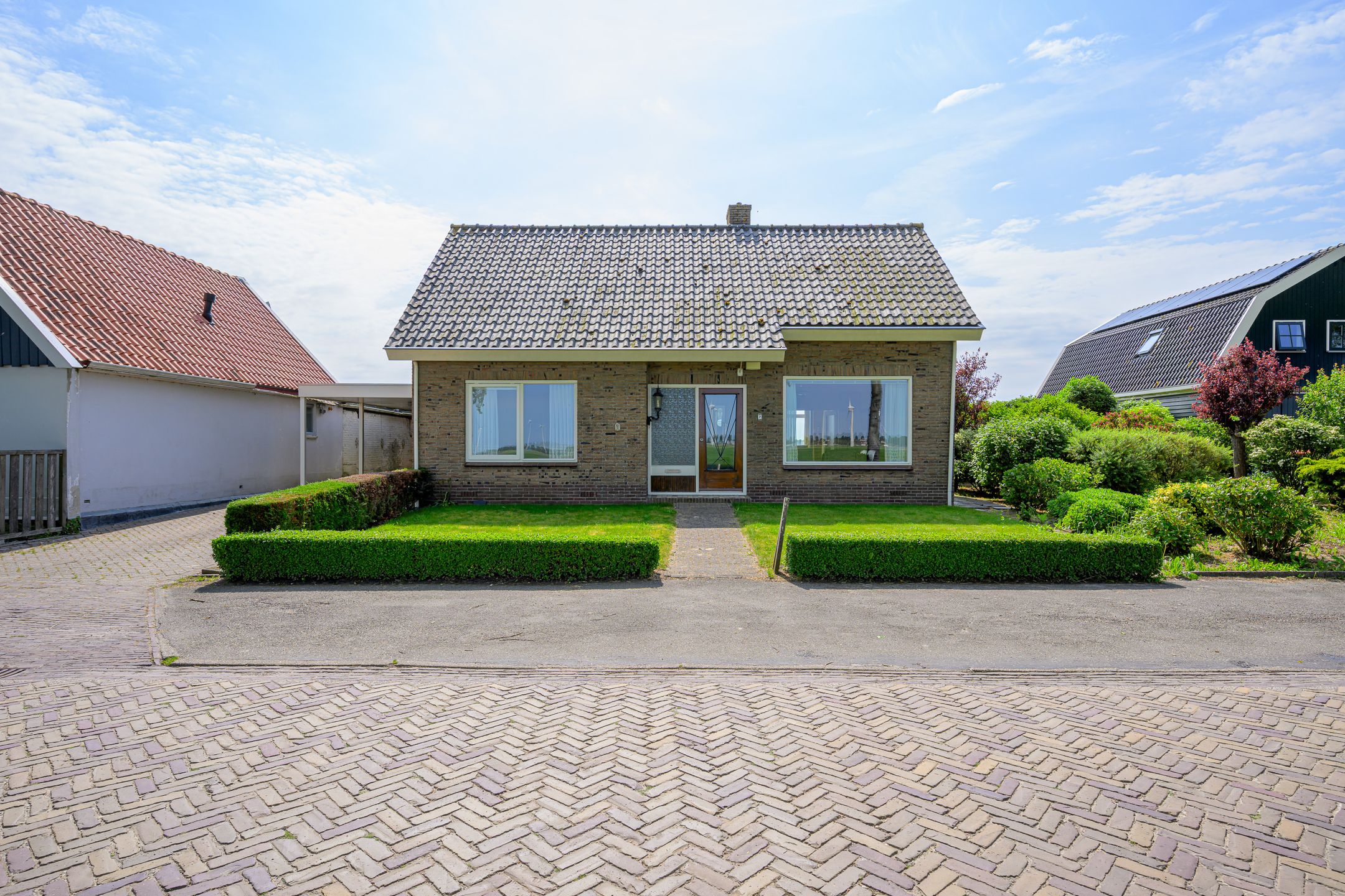 Detached Waterfront Home with Open Views in Picturesque Twisk — 51
