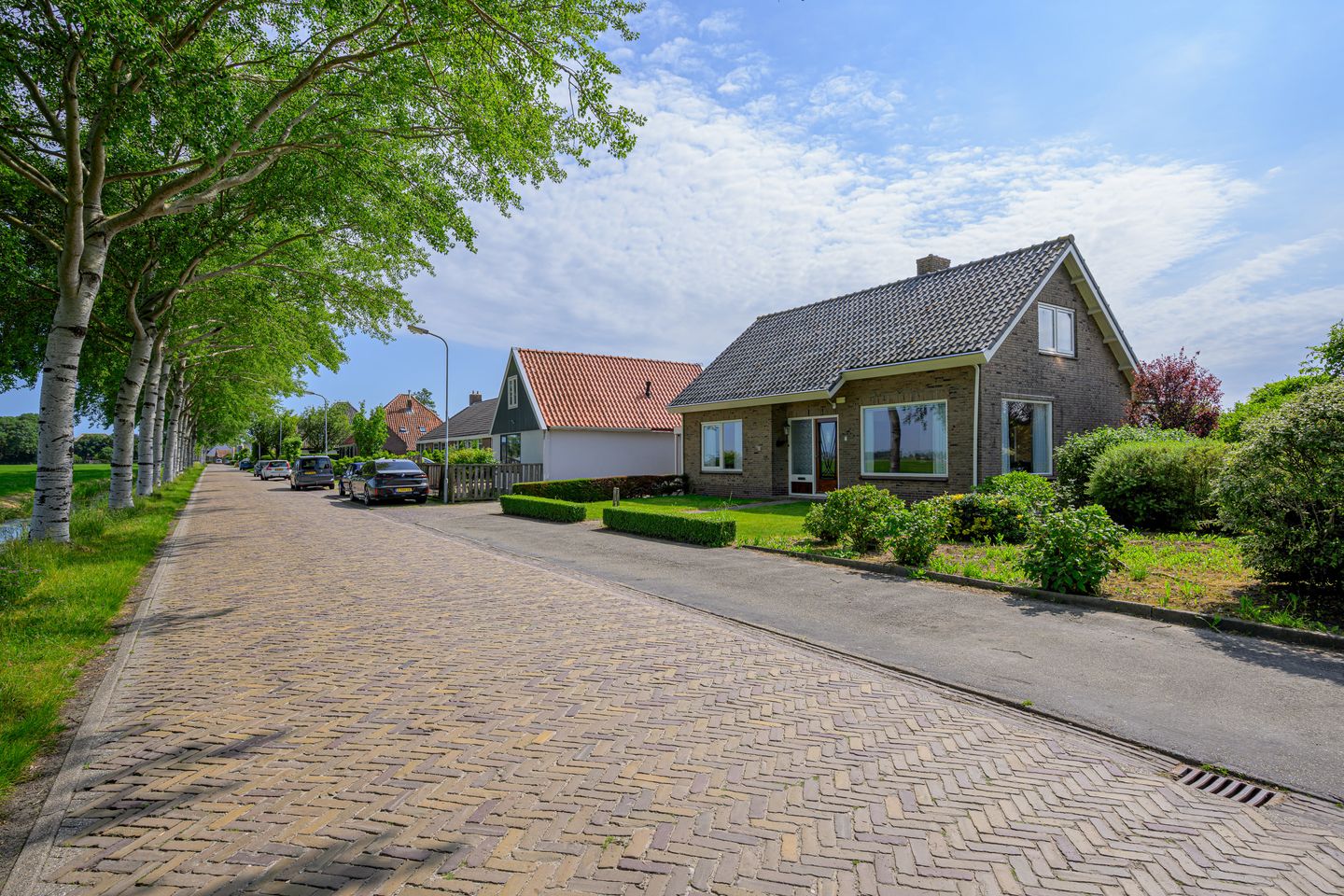 Detached Waterfront Home with Open Views in Picturesque Twisk — 49