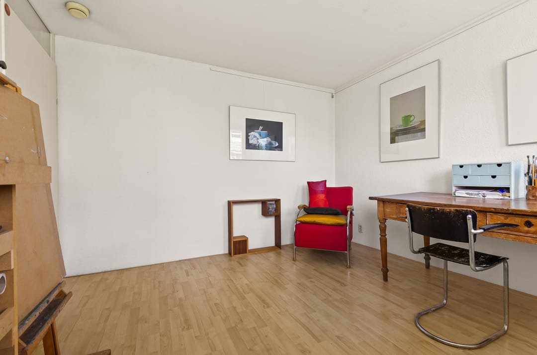 Spacious and Energy Efficient Family Home with South-Facing Garden — 26