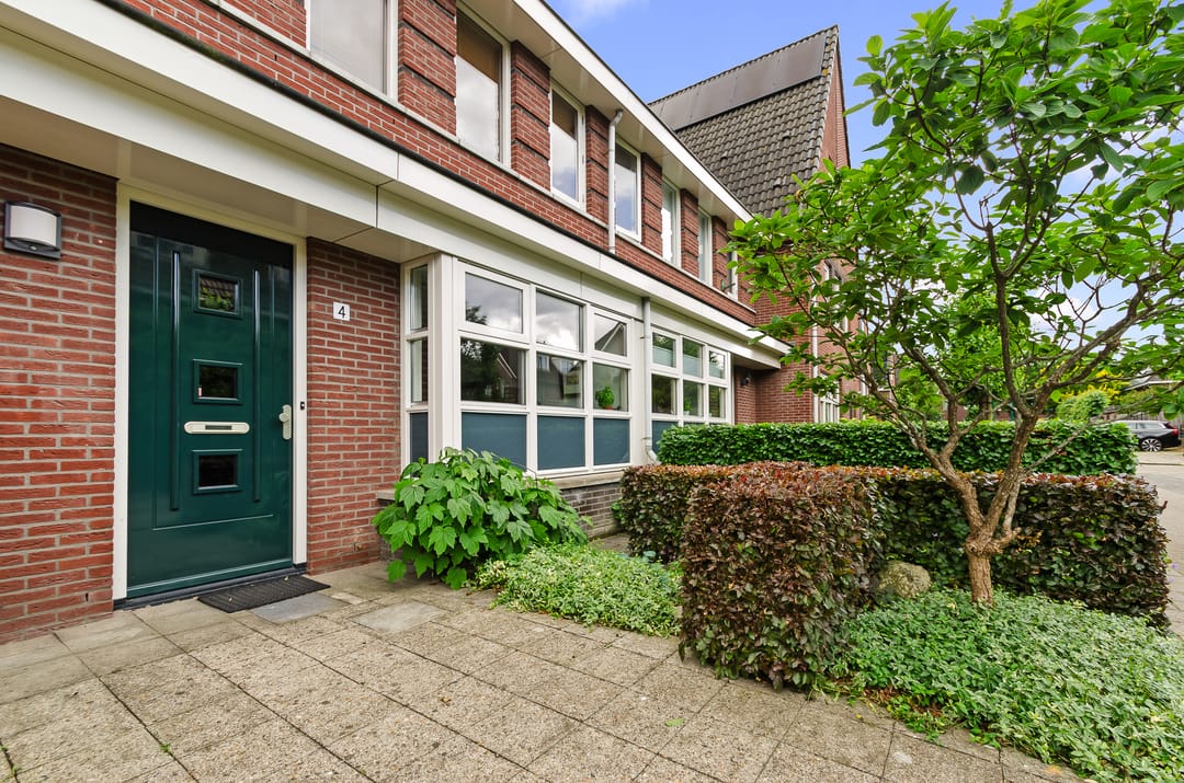 Spacious and Energy Efficient Family Home with South-Facing Garden — 37