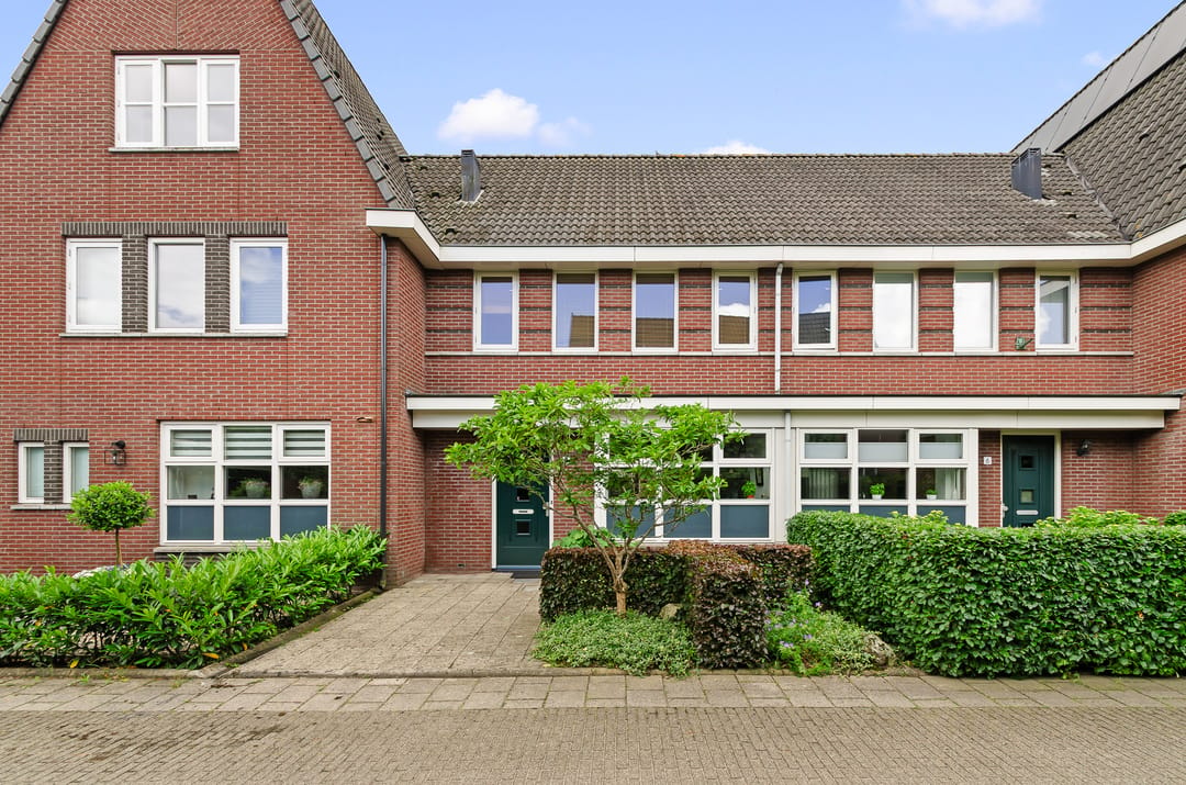 Spacious and Energy Efficient Family Home with South-Facing Garden