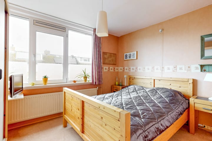 Tussenwoning te koop: Dorpsstraat 34, Zegveld