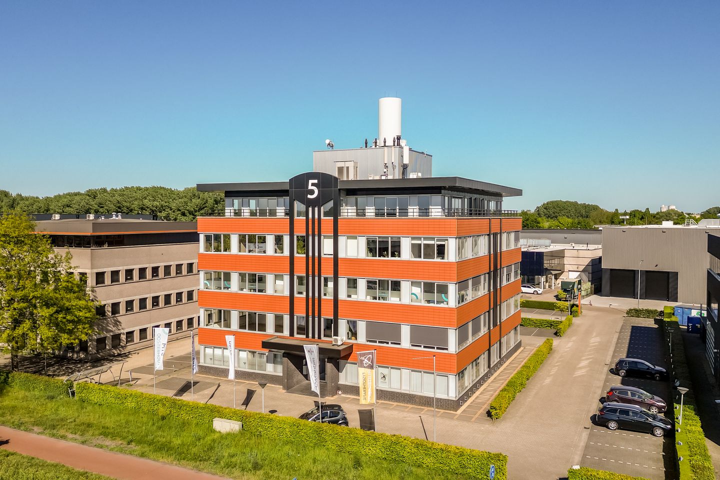 Bekijk foto 1 van De Waard 5