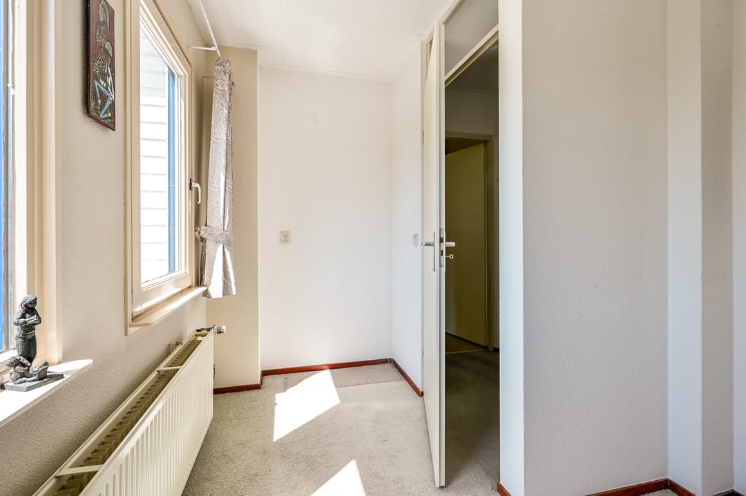 Spacious Family Home in Filmwijk Almere — 31