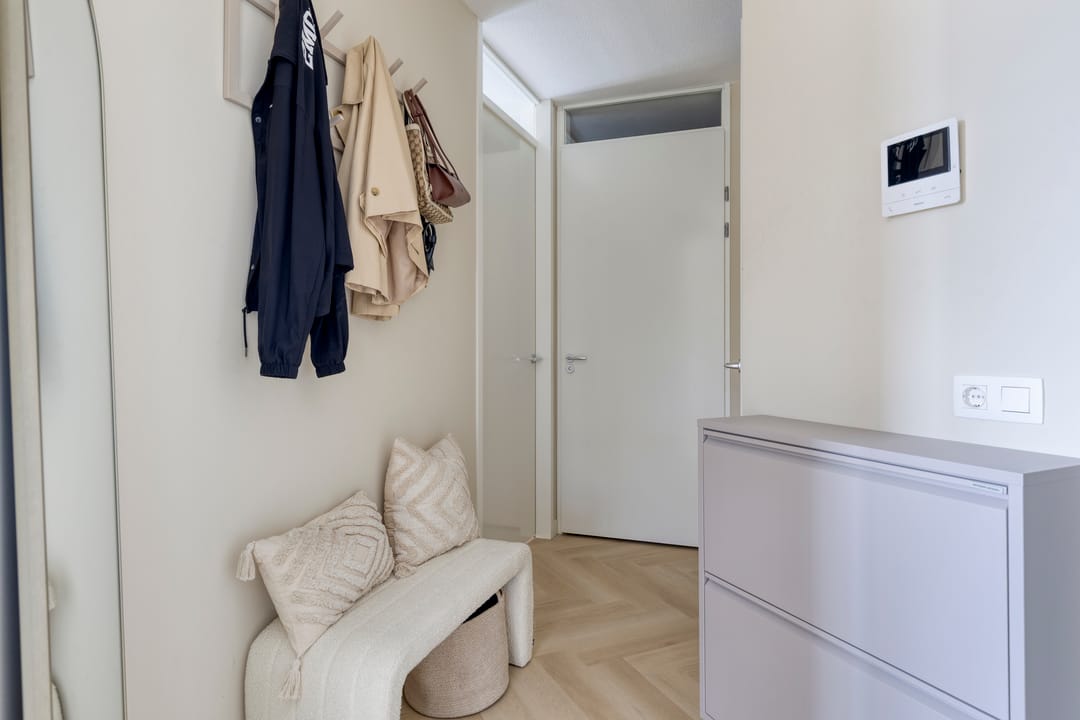 Modern Two Bedroom Apartment in Waddinxveen Ready to Move In — 28