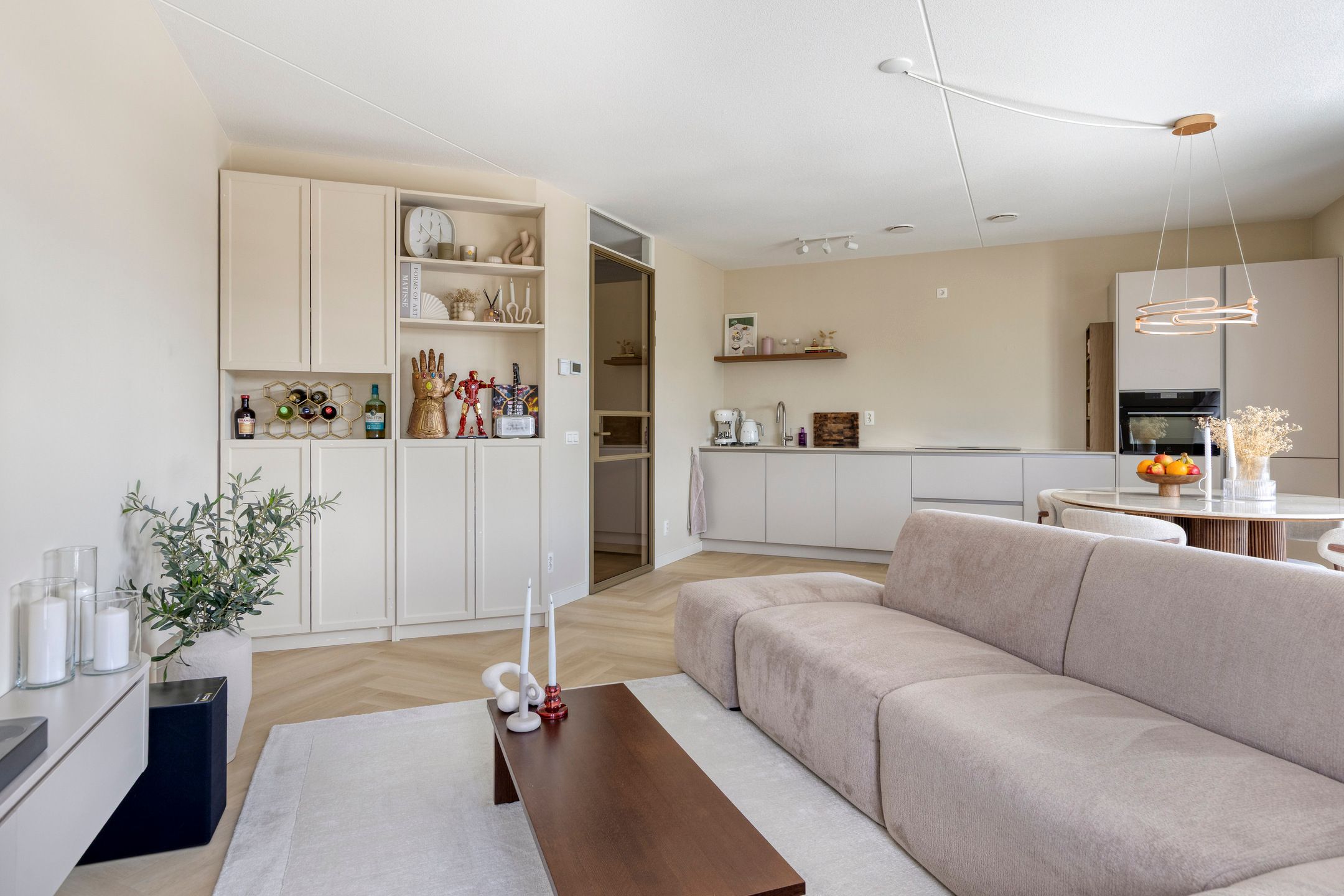 Modern Two Bedroom Apartment in Waddinxveen Ready to Move In — 12