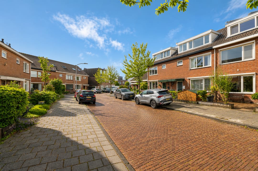 Foto 47 van Meeuwenstraat 80