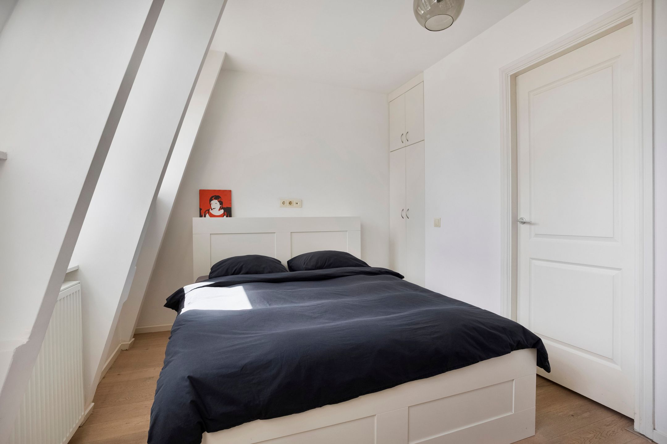 Top Floor Apartment with Licensed Rooftop Terrace Near Westerpark — 15