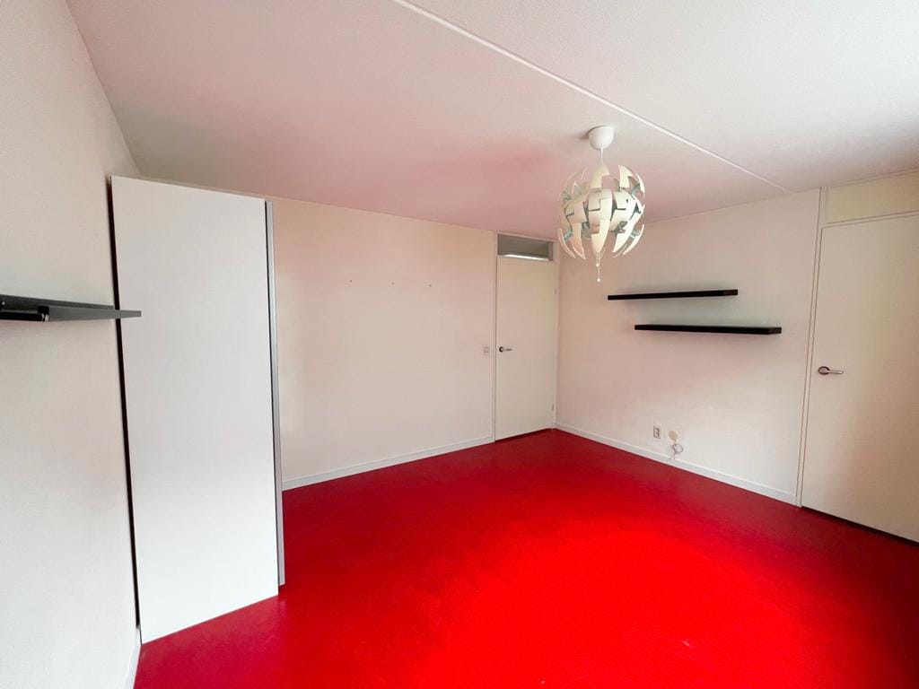 Photo 15 of Schuttersveld 43