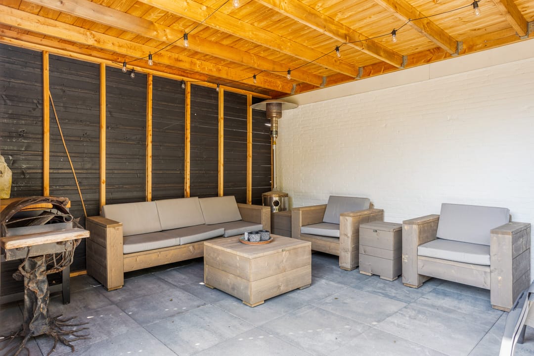 Modern Gas-Free Villa with Four Bedrooms and Double Garage — 56
