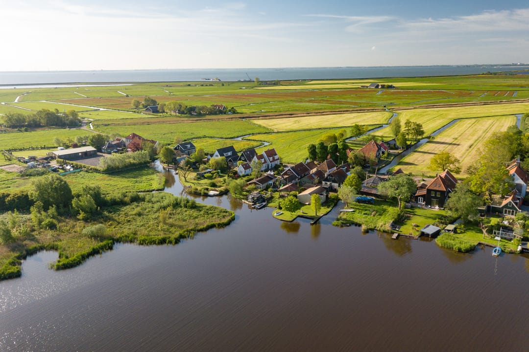 Photo 32 of Dorpsstraat Holysloot 45
