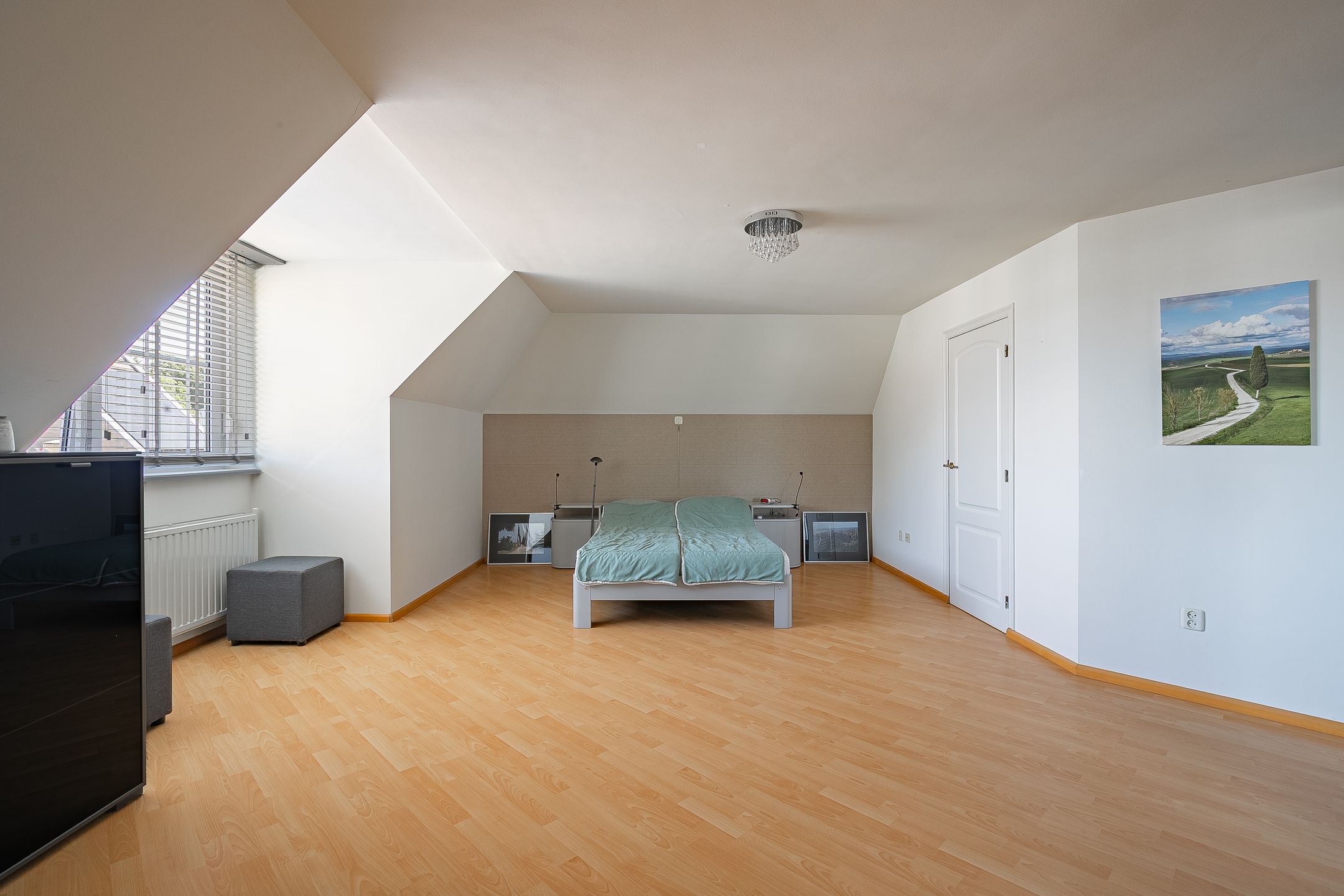 Photo 18 of Dokter Limpensstraat 3